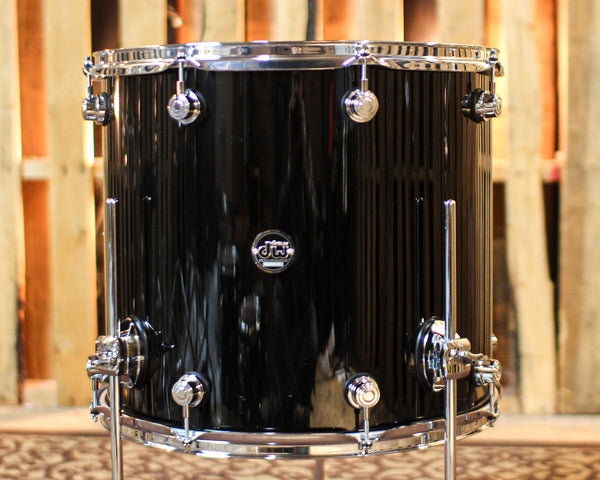 DW Performance Piano Black Lacquer Floor Tom - 16x18