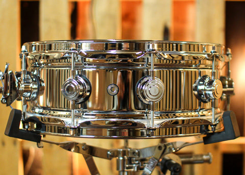 DW 5x14 Collector's Chrome over Brass True Sonic Snare Drum - DRVC0514SAC