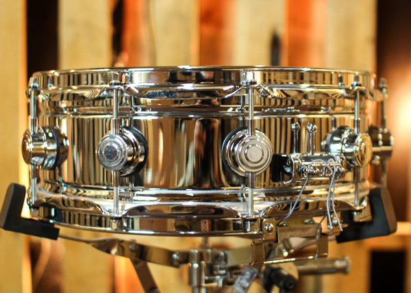 DW 5x14 Collector's Chrome over Brass True Sonic Snare Drum - DRVC0514SAC