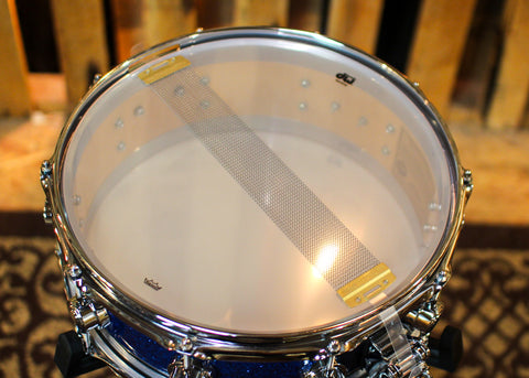 DW 5x14 Collector's Maple Blue Glass Edge Snare Drum - SO#1357367