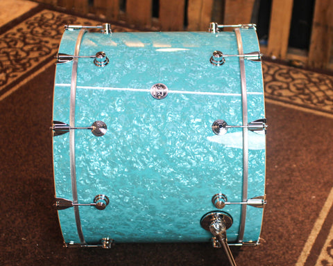 DW Performance Seafoam Marine Bass Drum - 18x24