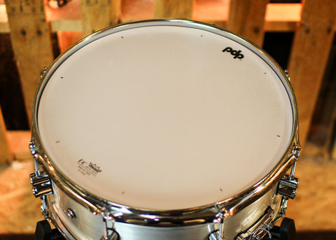 PDP 6.5x14 Concept Dual-beaded Brushed Aluminum Snare Drum - PDSN6514NBAC